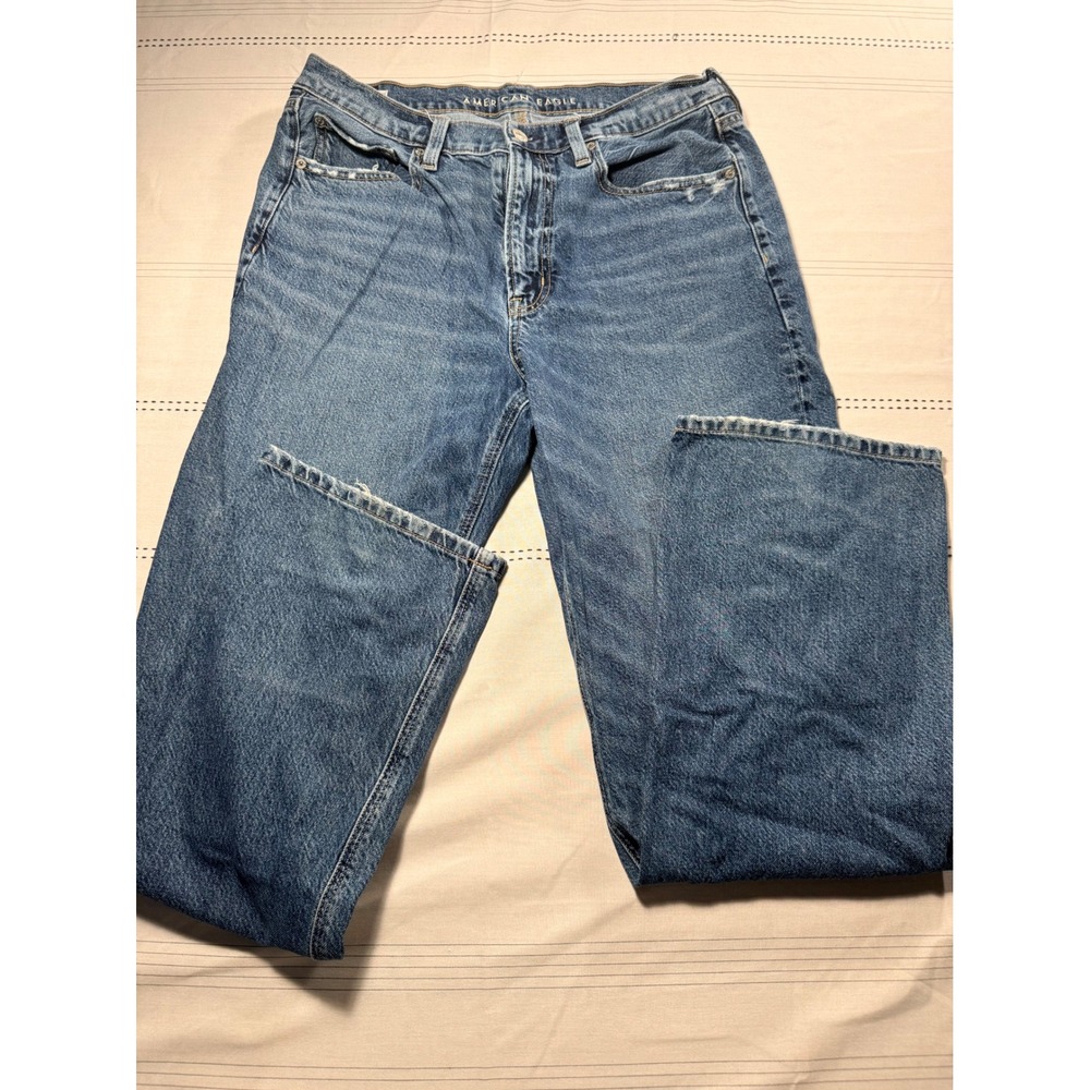 American Eagle Boyfriend Jeans Womens 12 Regular Blue High Rise Distressed Denim